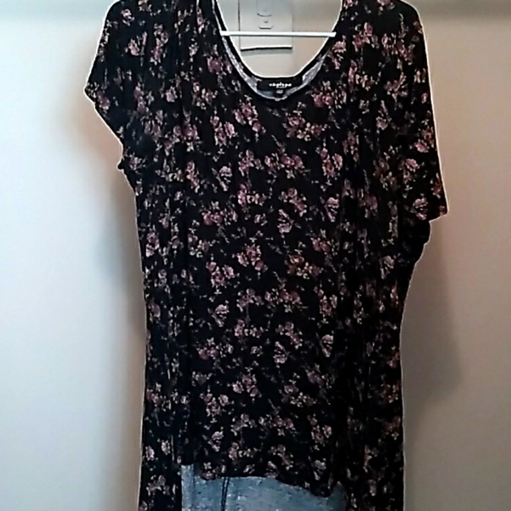 Short sleeve shirt
